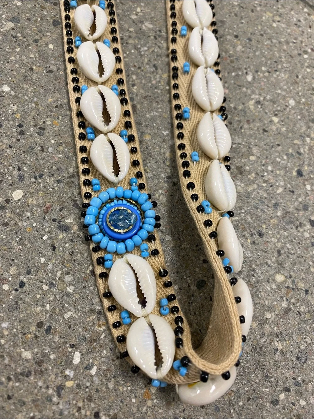 Vintage Handmade Puka Shell Beaded Belt